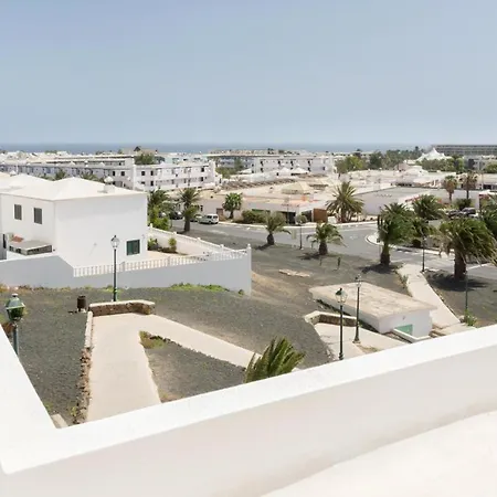 Apartment Om Con Vistas Al Mar Y Volcanes *
