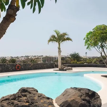 Apartment Om Con Vistas Al Mar Y Volcanes *