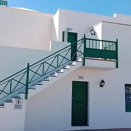 Apartmán Om Con Vistas Al Mar Y Volcanes *